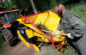 GS Jaguar PTO lomb és ágaprító, Ágaprító, Ágaprítók, mobil aprító, ágapírtó, TS Industrie,Saelen, Zofield, fa, komposztálás, komposztáló, parkrendezés, parkfentartás